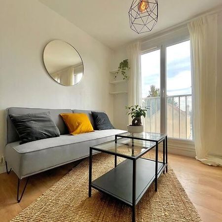 Superbe Studio Avec Parking Gratuit Sur Place Paray-Vieille-Poste Kültér fotó