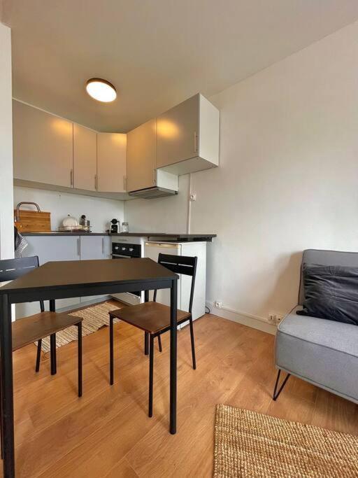 Superbe Studio Avec Parking Gratuit Sur Place Paray-Vieille-Poste Kültér fotó