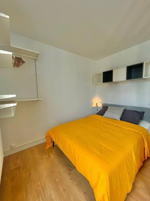 Superbe Studio Avec Parking Gratuit Sur Place Paray-Vieille-Poste Kültér fotó