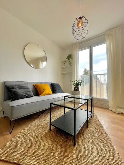 Superbe Studio Avec Parking Gratuit Sur Place Paray-Vieille-Poste Kültér fotó